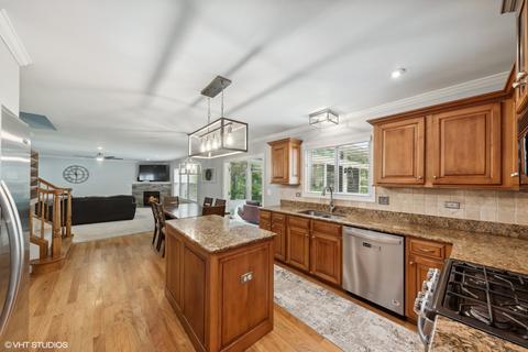265 Cardiff Dr, Algonquin, IL 60102 photo 7