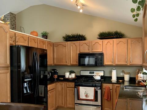 1475 Comanche Dr, Bolingbrook, IL 60490 photo 6