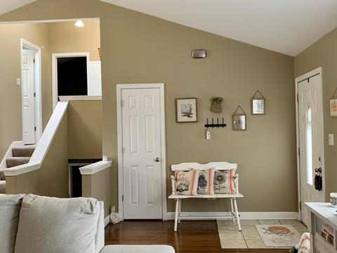 1475 Comanche Dr, Bolingbrook, IL 60490 photo 4