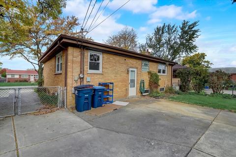 475 Vassar Ln, Des Plaines, IL 60016 photo 47