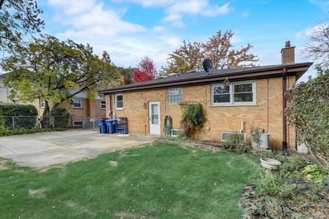 475 Vassar Ln, Des Plaines, IL 60016 photo 46