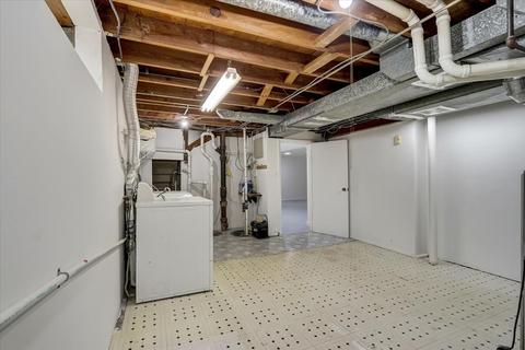 475 Vassar Ln, Des Plaines, IL 60016 photo 42