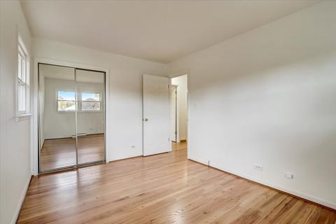 475 Vassar Ln, Des Plaines, IL 60016 photo 24
