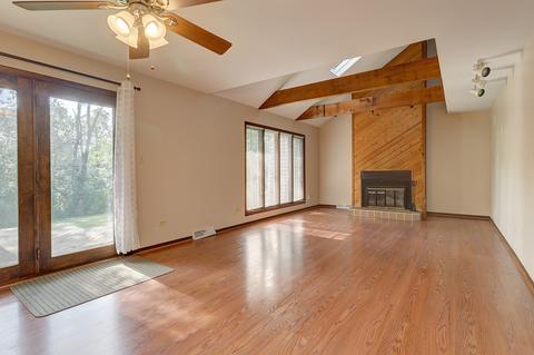 14801 S Penn Rd, Plainfield, IL 60544 photo 2