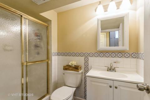 1108 Kent Ct, Wheaton, IL 60189 photo 12
