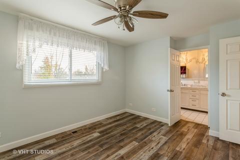 1108 Kent Ct, Wheaton, IL 60189 photo 7