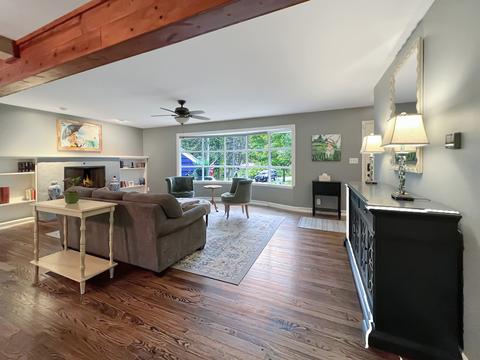 90 N Wise Ave, Freeport, IL 61032 photo 8