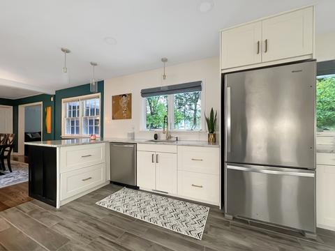 90 N Wise Ave, Freeport, IL 61032 photo 18