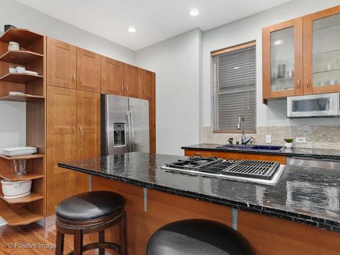 1344 N Artesian Ave, Chicago, IL 60622 photo 6