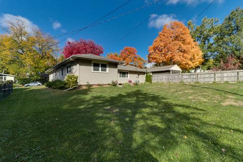 1102 Crescent Ln, Normal, IL 61761 photo 23