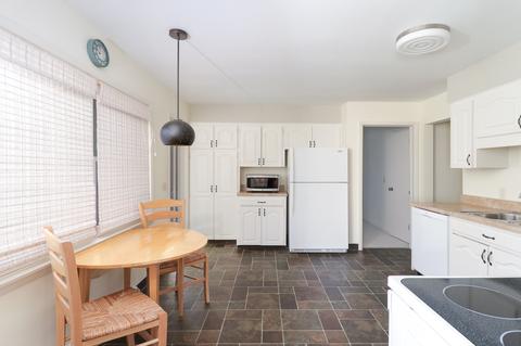 1102 Crescent Ln, Normal, IL 61761 photo 5