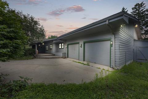 2 Baker St, Kankakee, IL 60901 photo 1