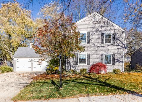 113 E 12th Ave, Naperville, IL 60563 photo 2