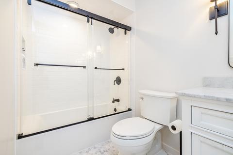113 E 12th Ave, Naperville, IL 60563 photo 28