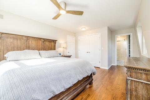113 E 12th Ave, Naperville, IL 60563 photo 32
