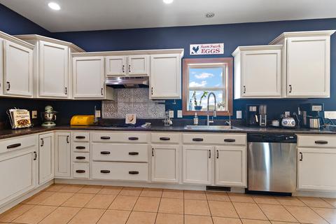 3741 E Chestnut St, Kankakee, IL 60901 photo 5