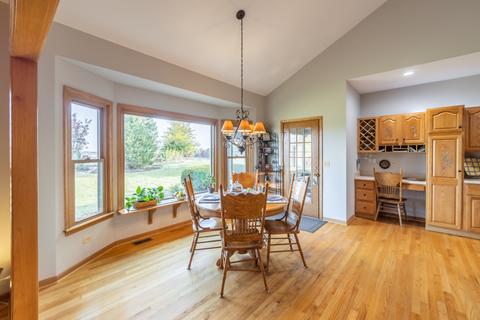 3590 Bunker Hill Dr, Algonquin, IL 60102 photo 18