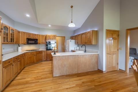 3590 Bunker Hill Dr, Algonquin, IL 60102 photo 21