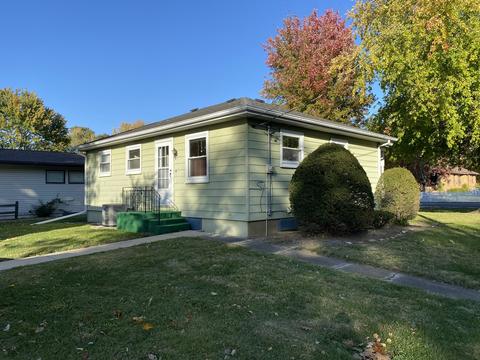 218 Prairie St, Spring Valley, IL 61362 photo 2