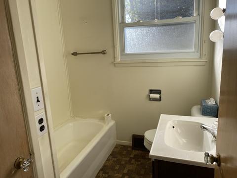 218 Prairie St, Spring Valley, IL 61362 photo 8