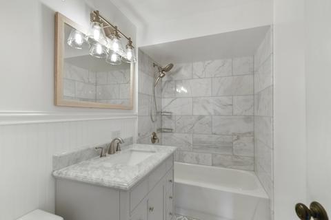 40 E Cedar St #5D, Chicago, IL 60611 photo 9