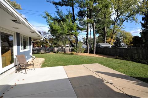 425 Maple Ln, Geneva, IL 60134 photo 5