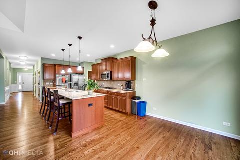 1345 Campbell Ave, Wheaton, IL 60189 photo 7