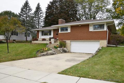 744 Diane Ave, Elgin, IL 60123 photo 2