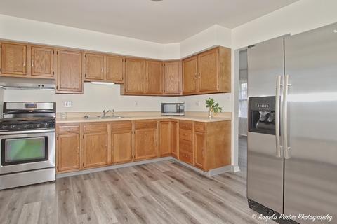 1905 Oak Dr, Mchenry, IL 60050 photo 7