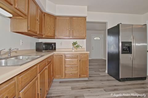 1905 Oak Dr, Mchenry, IL 60050 photo 9