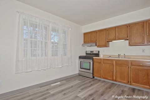 1905 Oak Dr, Mchenry, IL 60050 photo 10