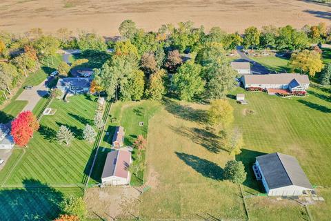 3511 W Gracy Rd, Mchenry, IL 60050 photo 4