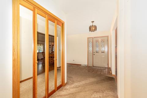 16225 S Peerless Dr, Plainfield, IL 60586 photo 3