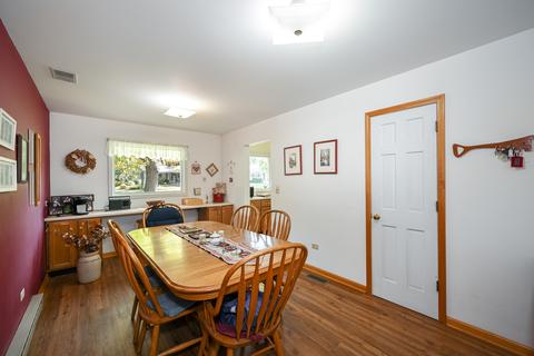 922 S Gables Blvd, Wheaton, IL 60189 photo 11