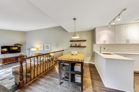 9024 Forestview Rd, Evanston, IL 60203 photo 8