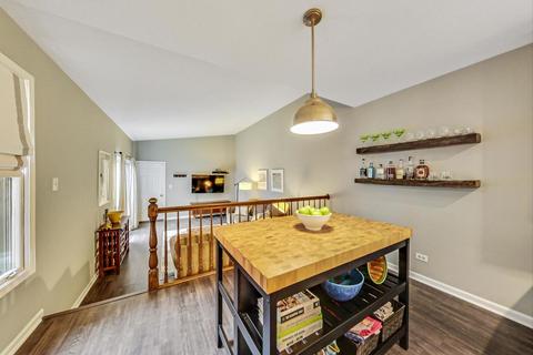 9024 Forestview Rd, Evanston, IL 60203 photo 10