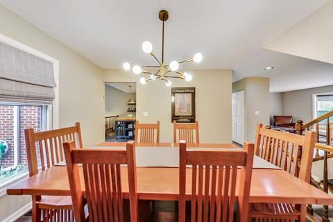 9024 Forestview Rd, Evanston, IL 60203 photo 12