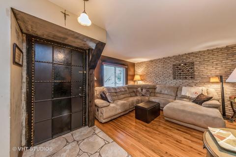 2547 Yarrow Ln, Rolling Meadows, IL 60008 photo 3