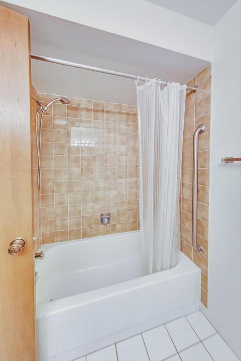 1441 E Thacker St #506, Des Plaines, IL 60016 photo 16