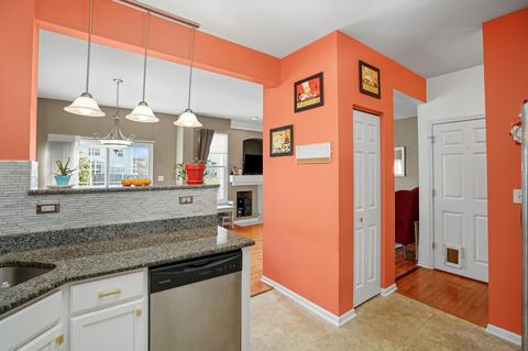 23853 Mc Mullin Cir, Plainfield, IL 60586 photo 8