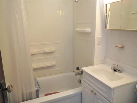 356 W Everett St, Dixon, IL 61021 photo 12