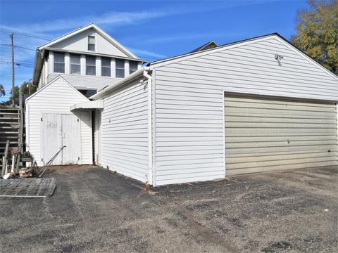 356 W Everett St, Dixon, IL 61021 photo 2