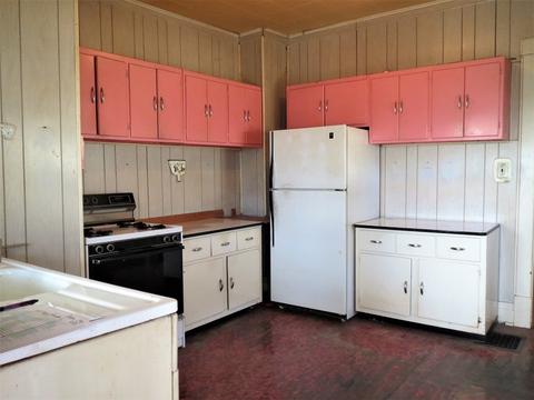 356 W Everett St, Dixon, IL 61021 photo 9