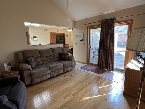 952 Edgewater Dr, Morris, IL 60450 photo 8