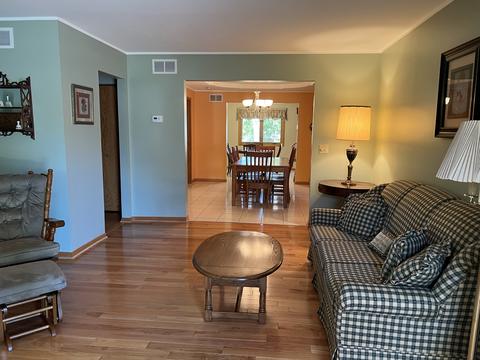 952 Edgewater Dr, Morris, IL 60450 photo 3