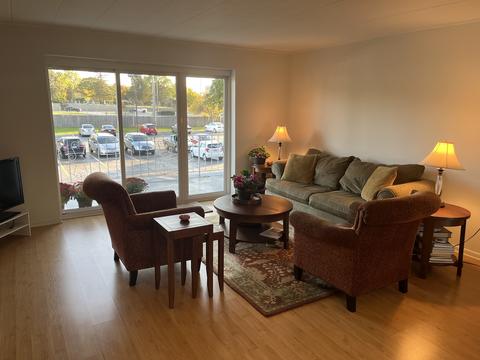 100 Deborah Ln #B18, Wheeling, IL 60090 photo 3