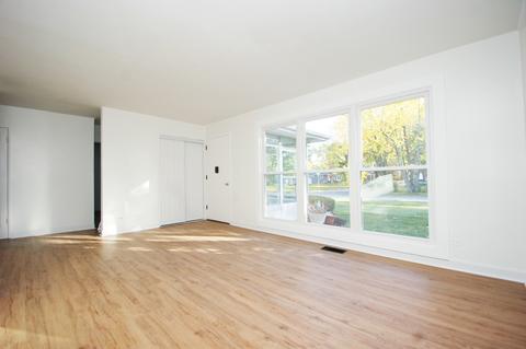 2302 South St, Rolling Meadows, IL 60008 photo 7