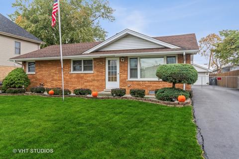 7807 W 74th Pl, Bridgeview, IL 60455 photo 1
