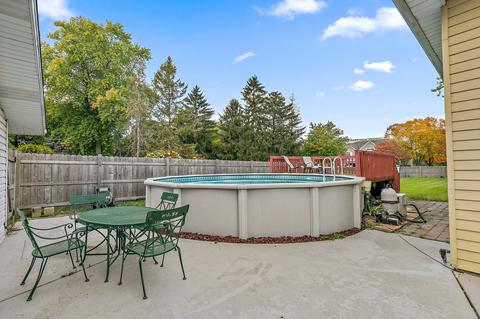Undisclosed, Wheeling, IL 60090 photo 20