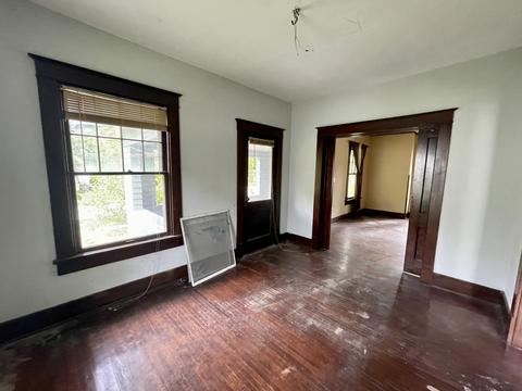 422 Maple St, Chenoa, IL 61726 photo 9